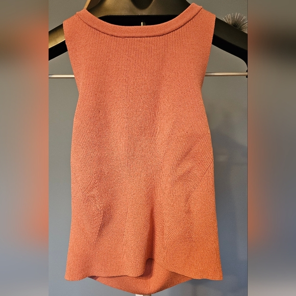 EXPRESS, BODY CONTOUR TOP, SIZE L/M - Picture 1 of 3